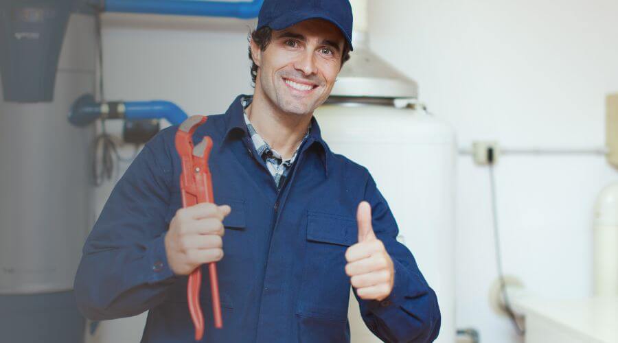 Expert burst pipe repair services in Geddes, SD